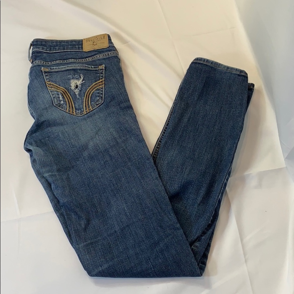Hollister jeans - Picture 1 of 4